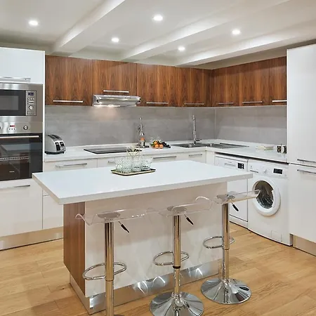 Sunlight - Palme D Or - 2 Bedrooms, Modern Apartment, Hyper Cannes