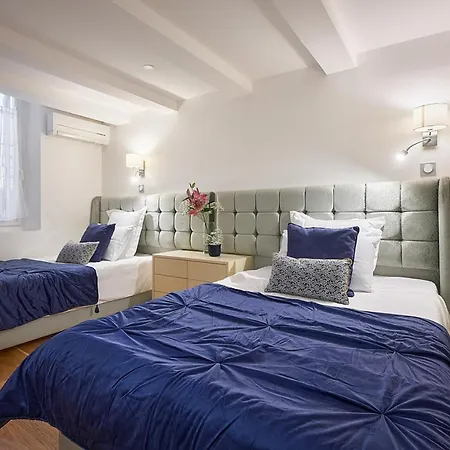 Sunlight - Palme D Or - 2 Bedrooms, Modern Apartment, Hyper *