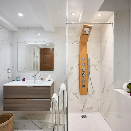 Sunlight - Palme D Or - 2 Bedrooms, Modern Apartment, Hyper Cannes