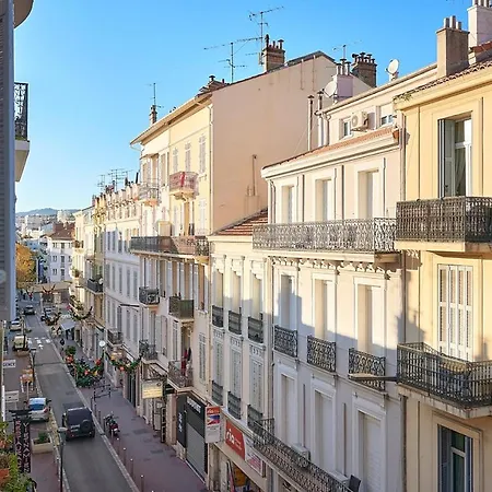 Apartment Sunlight - Palme D Or - 2 Bedrooms, Modern Apartment, Hyper Cannes